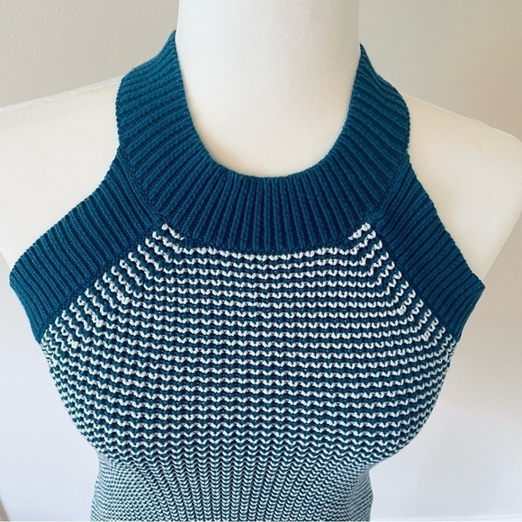 💙 LOFT Teal & White Halter Sweater Tank – Sleeveless, Size XS - Picture 5 of 11